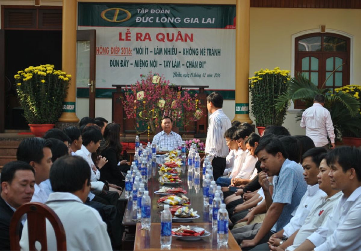 TẬP ĐOÀN ĐỨC LONG GIA LAI TỔ CHỨC BUỔI TỌA ĐÀM CHÀO MỪNG NGÀY QUỐC TẾ PHỤ NỮ