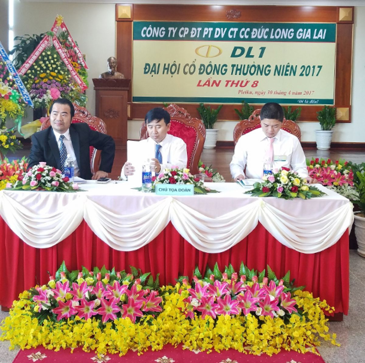 DL1: CỔ ĐÔNG THÔNG QUA KẾ HOẠCH DOANH THU 220 TỶ ĐỒNG